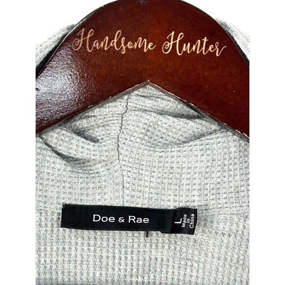 Doe & Rae Womens Size L Gray Open Wrap Top Cap Sleeves Jersey Comfort Shawl Neck - Picture 9 of 12